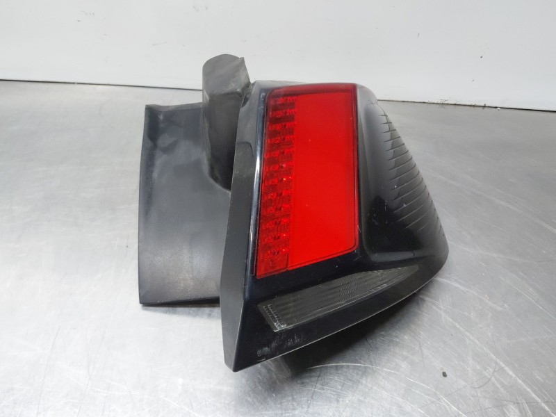 Recambio de piloto trasero derecho para peugeot 3008 active referencia OEM IAM   