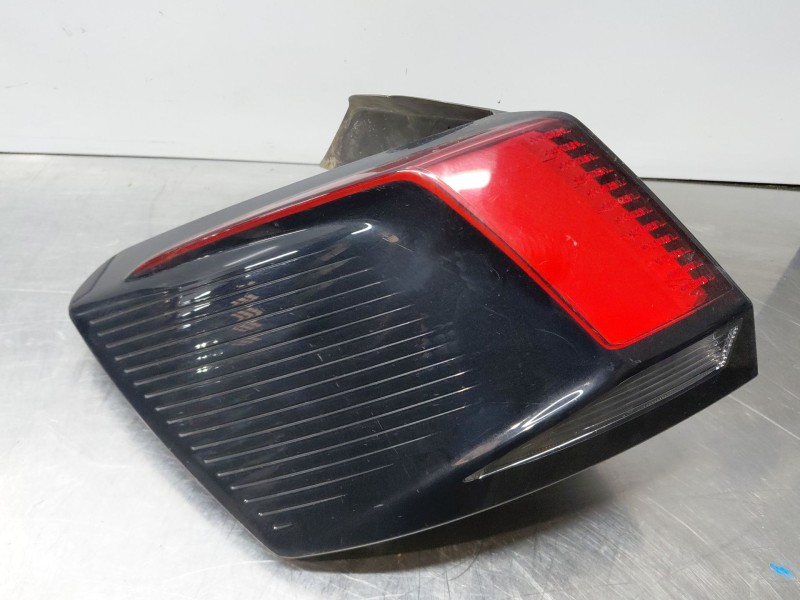 Recambio de piloto trasero izquierdo para peugeot 3008 active referencia OEM IAM   