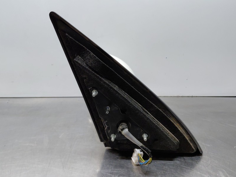 Recambio de retrovisor izquierdo para ssangyong rexton w xdi referencia OEM IAM   