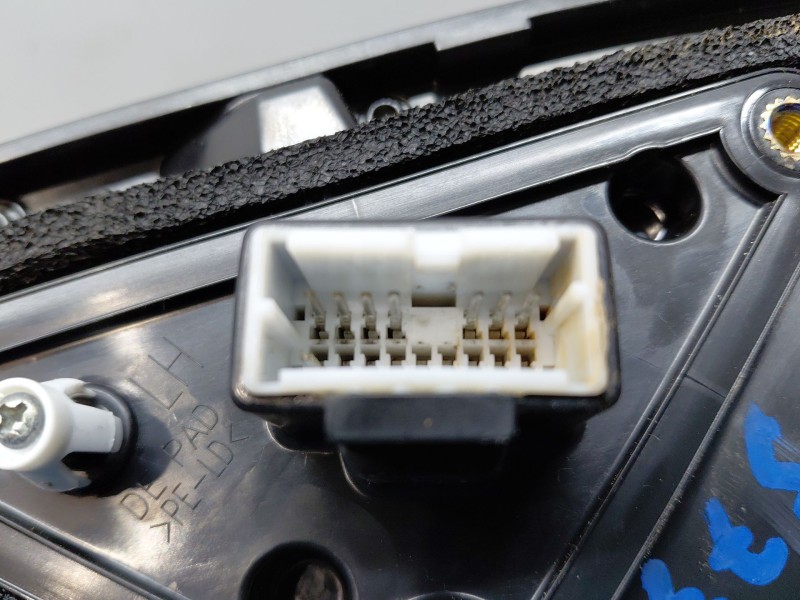 Recambio de retrovisor izquierdo para kia niro hybrid referencia OEM IAM   