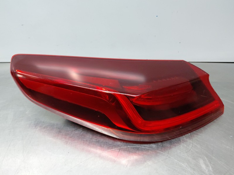 Recambio de piloto trasero izquierdo para kia xceed drive referencia OEM IAM   