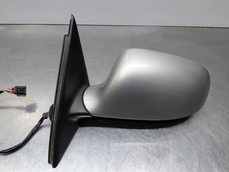 Recambio de retrovisor izquierdo para audi q3 (8ug) advanced referencia OEM IAM   