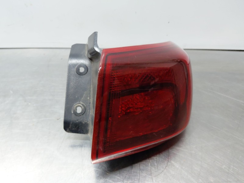 Recambio de piloto trasero derecho para hyundai kona hybrid referencia OEM IAM   