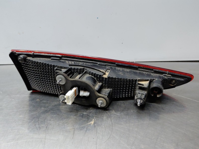 Recambio de piloto trasero derecho interior para hyundai kona hybrid referencia OEM IAM   