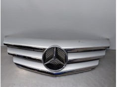 Recambio de rejilla delantera para mercedes-benz clase b (w245) standard referencia OEM IAM    2