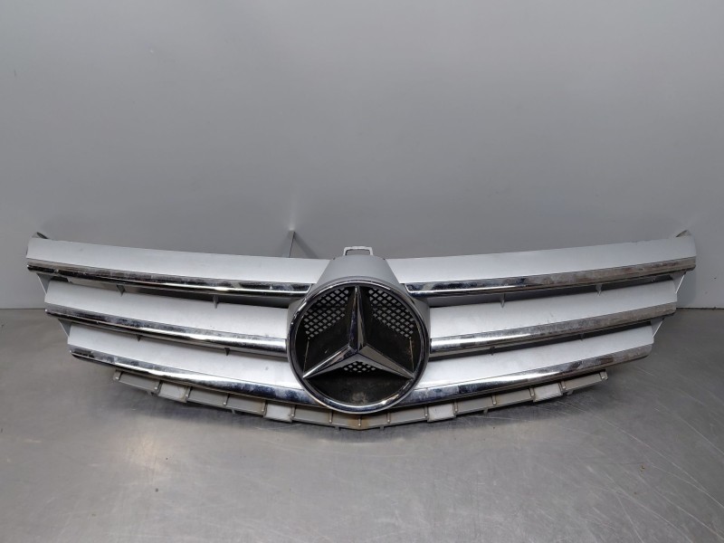 Recambio de rejilla delantera para mercedes-benz clase a (w169) elegance referencia OEM IAM   