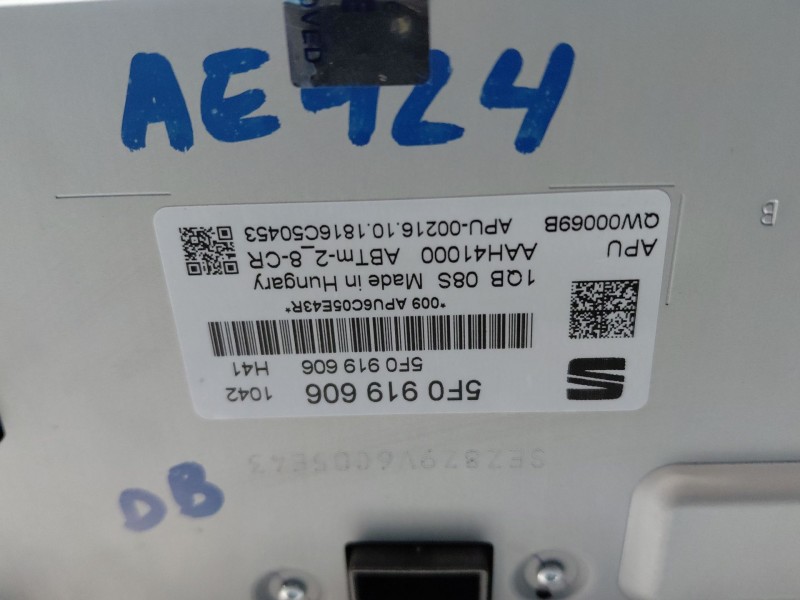 Recambio de pantalla multifuncion para seat leon (5f1) style referencia OEM IAM   