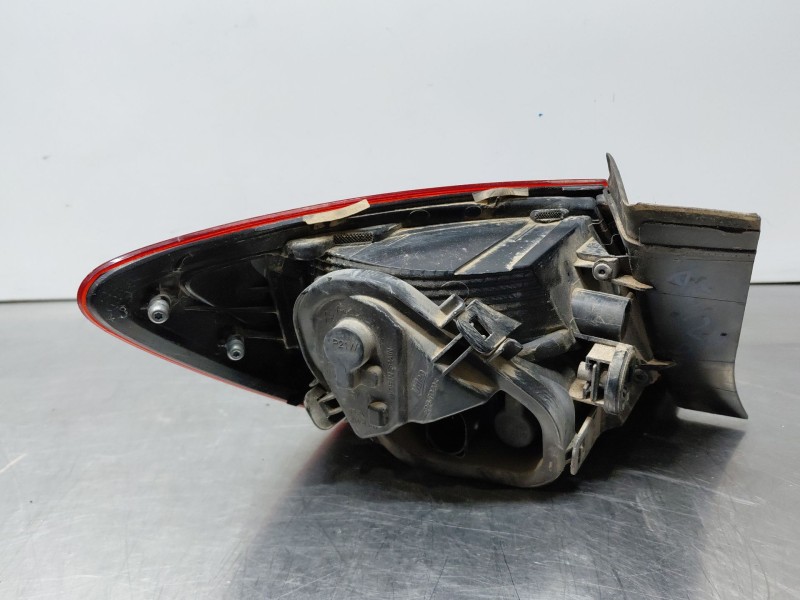 Recambio de piloto trasero derecho para seat leon (5f1) style referencia OEM IAM   