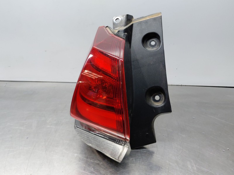 Recambio de piloto trasero izquierdo para nissan x-trail t32 tekna referencia OEM IAM   