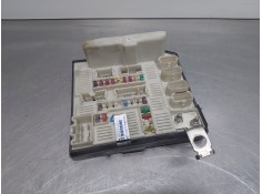 Recambio de caja reles / fusibles para renault kangoo combi referencia OEM IAM   
