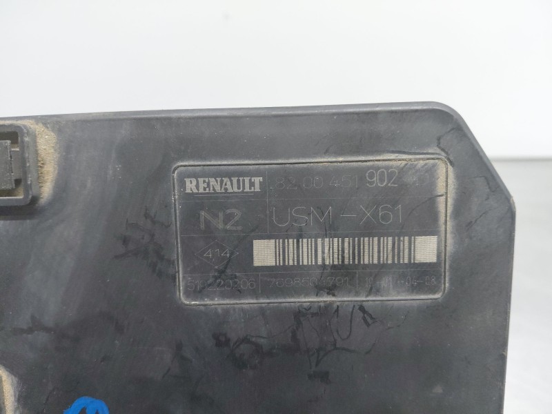 Recambio de caja reles / fusibles para renault kangoo combi referencia OEM IAM   