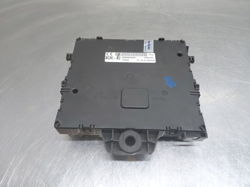 Recambio de modulo confort para renault kangoo combi referencia OEM IAM   
