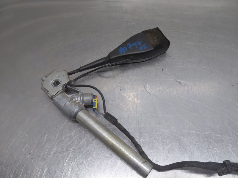 Recambio de pretensor airbag izquierdo para renault kangoo combi referencia OEM IAM   