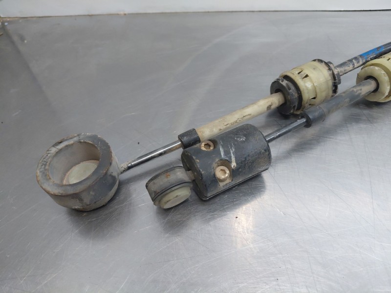 Recambio de varillaje cambio para renault kangoo combi referencia OEM IAM   