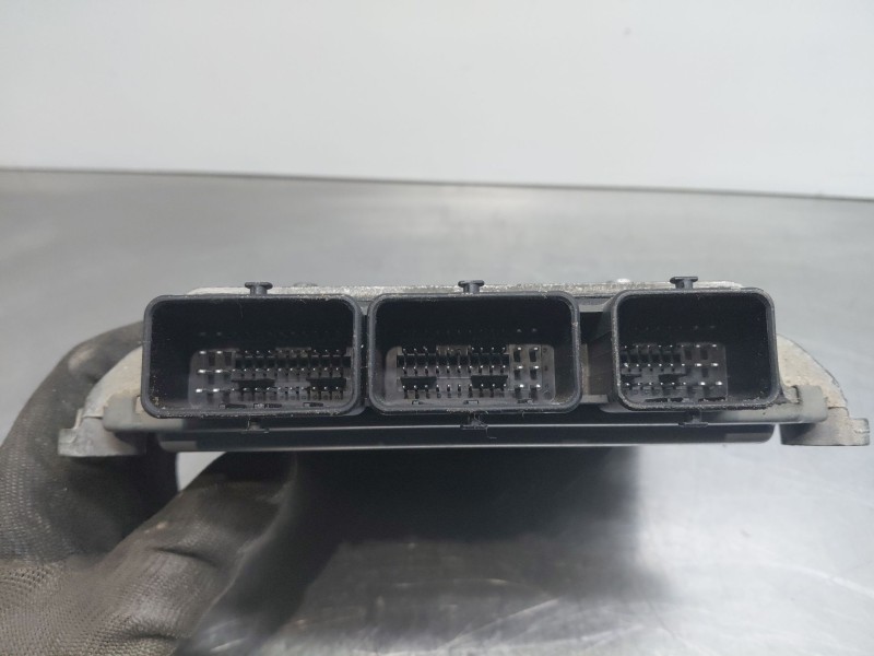 Recambio de centralita motor uce para peugeot 307 cc (s2) sport referencia OEM IAM 9662907180 5WS40323B 