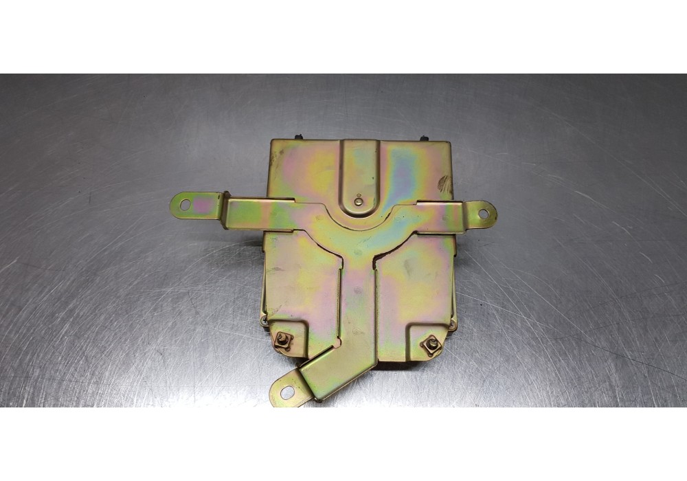 Recambio de centralita motor uce para hyundai h 1 h 1 furg.caja cerr.c. puerta referencia OEM IAM 3910042600 4079132315 