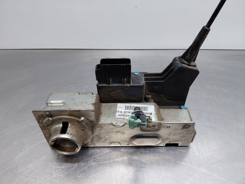 Recambio de cerradura puerta delantera izquierda para ford transit connect (tc7) tourneo referencia OEM IAM   