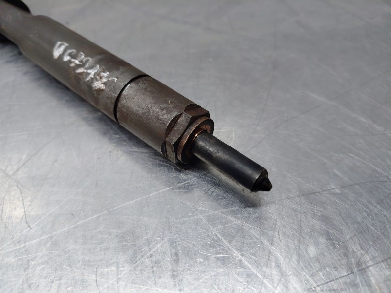 Recambio de inyector para ford tourneo connect (tc7) kombi referencia OEM IAM   