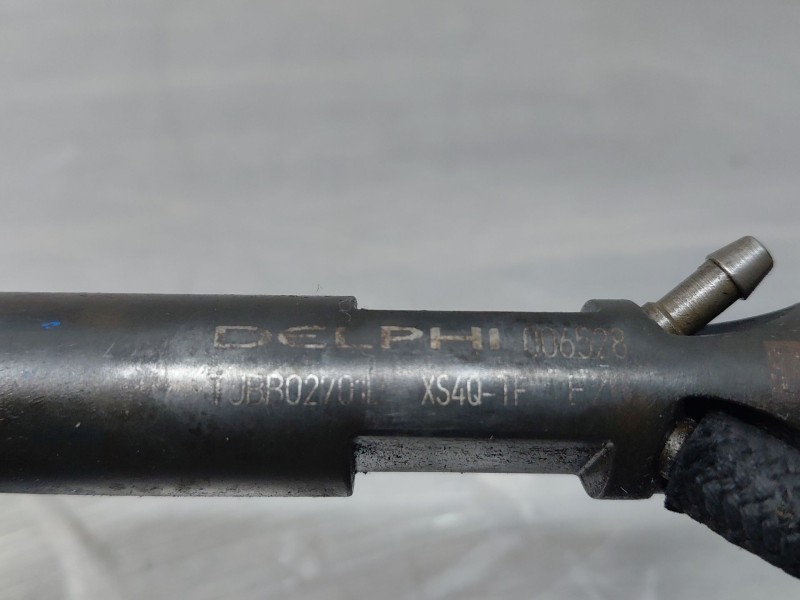 Recambio de inyector para ford tourneo connect (tc7) kombi referencia OEM IAM   