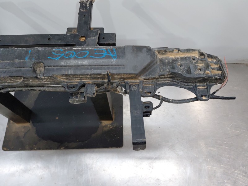 Recambio de refuerzo paragolpes trasero para hyundai i20 iii active referencia OEM IAM 86631q0000  