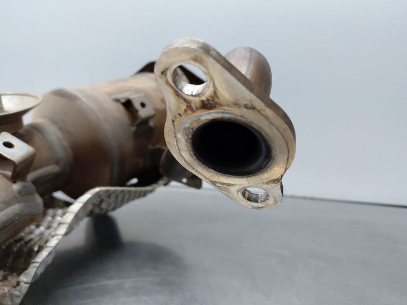 Recambio de filtro de particulas para toyota corolla touring sports (e21) hybrid referencia OEM IAM 171410T120  