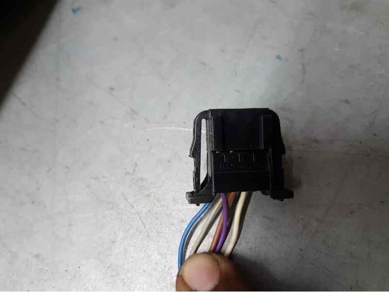 Recambio de retrovisor derecho para skoda rapid elegance referencia OEM IAM 5JB857408F   Recambio de retrovisor derecho para skoda rapid elegance referencia OEM IAM 5JB857408F