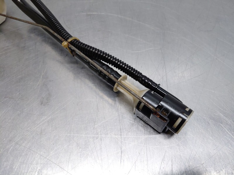 Recambio de aforador para mercedes-benz clase m (w163) 270 cdi referencia OEM IAM A1634703694  