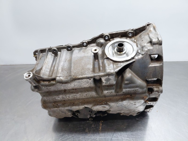 Recambio de carter para seat ibiza (kj1) style referencia OEM IAM 04C103601P 4C103601P 