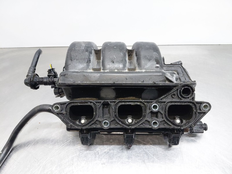 Recambio de colector admision para seat ibiza (kj1) style referencia OEM IAM 05C129712C  