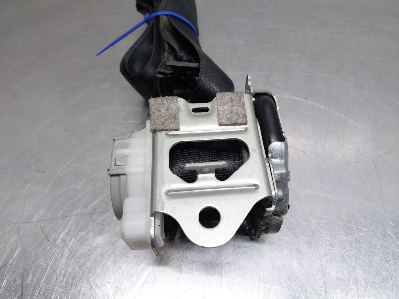 Recambio de cinturon seguridad trasero derecho para seat ibiza (kj1) style referencia OEM IAM 6F0857805HTTM  