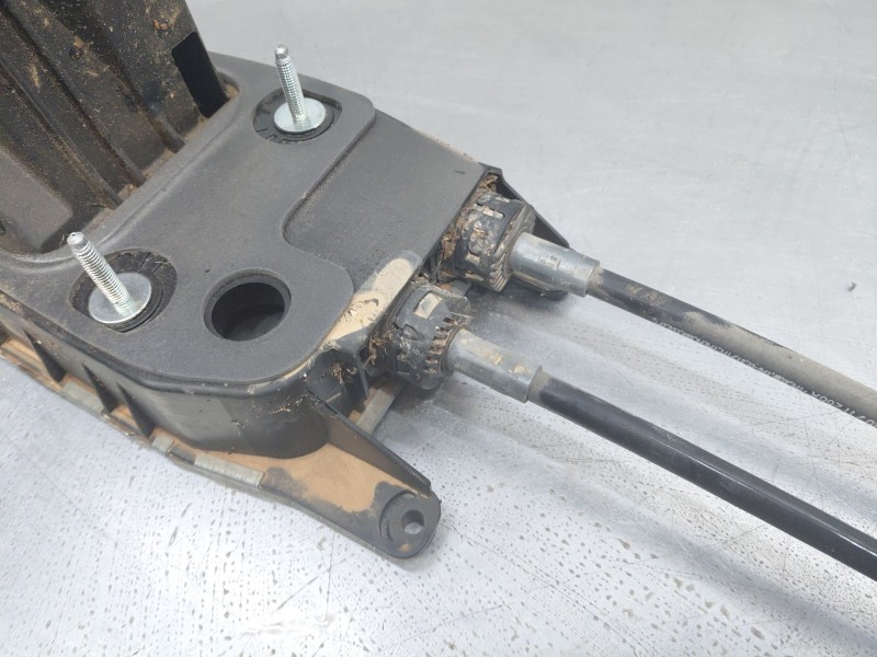 Recambio de varillaje cambio para seat ibiza (kj1) style referencia OEM IAM 2Q0711049J  