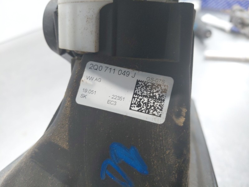 Recambio de varillaje cambio para seat ibiza (kj1) style referencia OEM IAM 2Q0711049J  