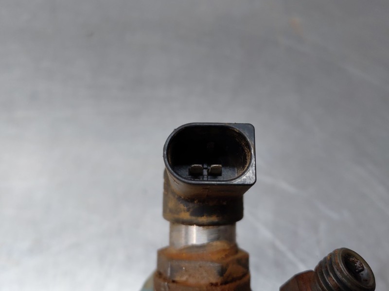 Recambio de inyector para citroën c4 picasso shine referencia OEM IAM 9658194180  