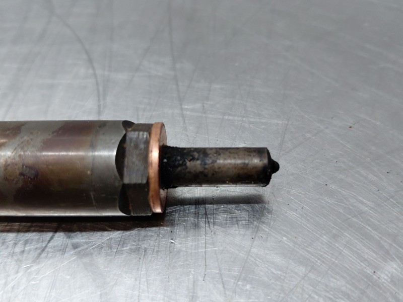 Recambio de inyector para citroën c4 picasso shine referencia OEM IAM 9658194180  