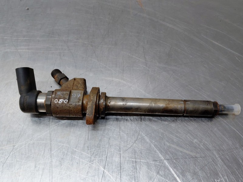 Recambio de inyector para citroën c4 picasso shine referencia OEM IAM 9658194180  