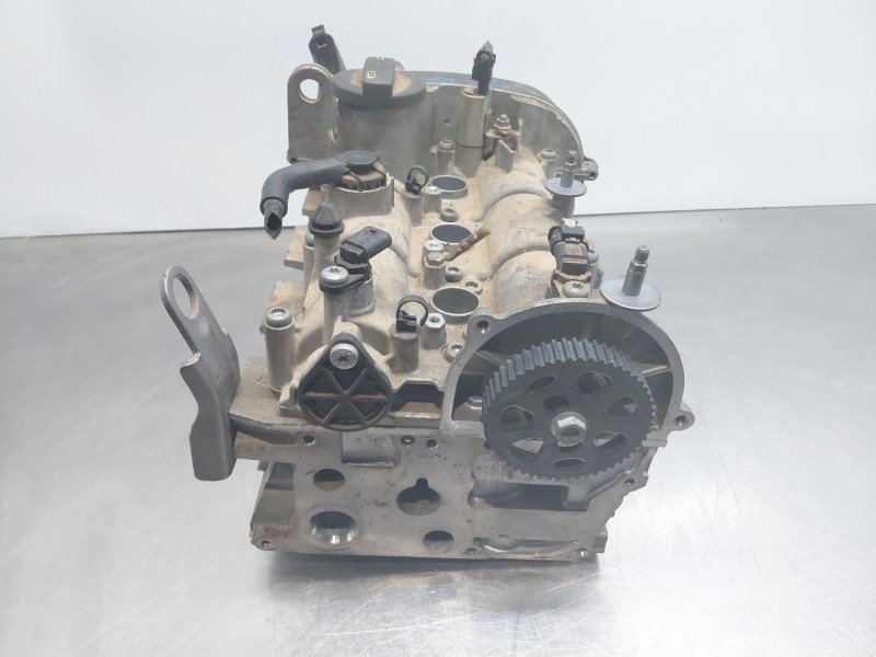 Recambio de culata para seat ibiza (kj1) style referencia OEM IAM 04C103063AB  