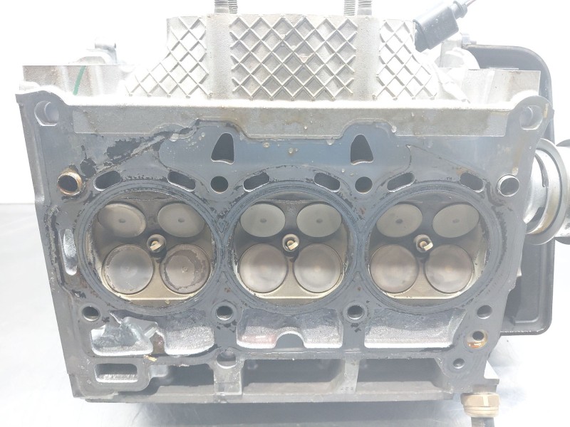 Recambio de culata para seat ibiza (kj1) style referencia OEM IAM 04C103063AB  