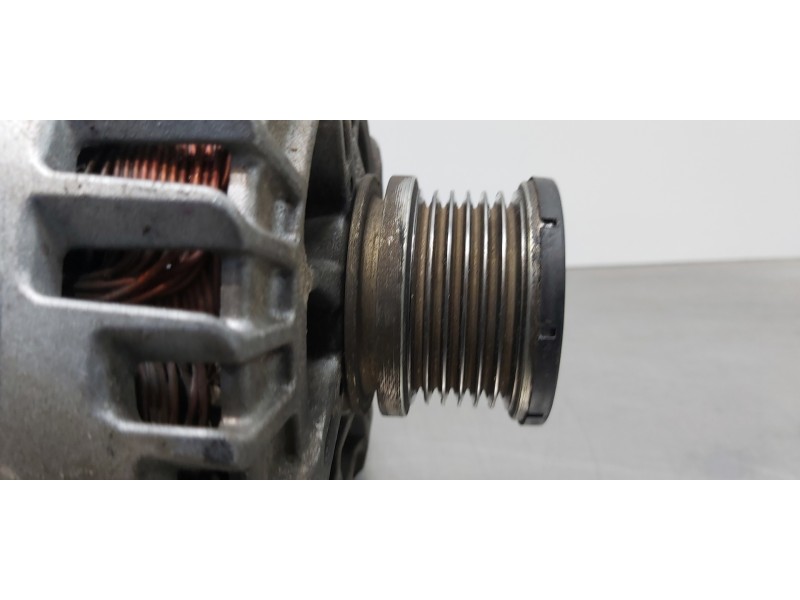 Recambio de alternador para volkswagen caddy furgón/kombi furgón bluemotion referencia OEM IAM 03L903023LX  