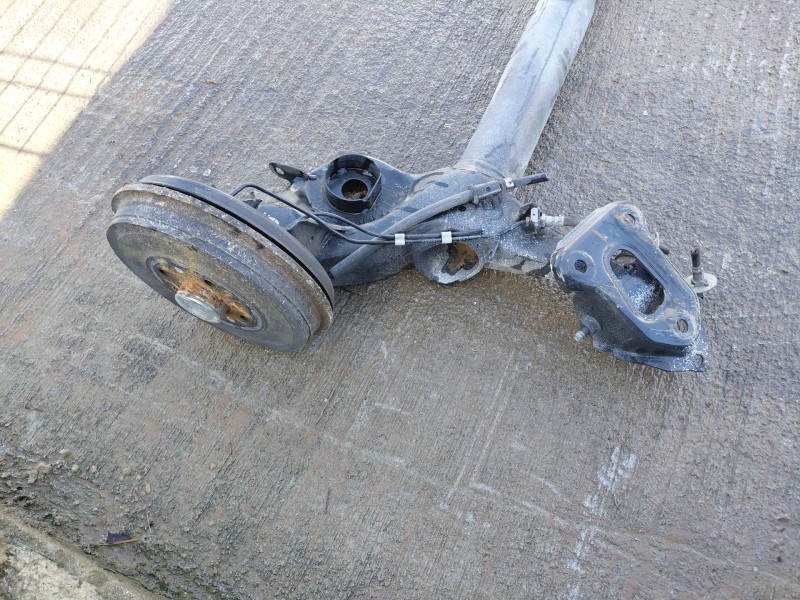 Recambio de puente trasero para opel corsa e design referencia OEM IAM   