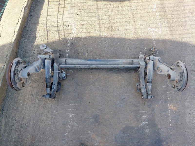 Recambio de puente trasero para citroën berlingo standard referencia OEM IAM 9830149780  