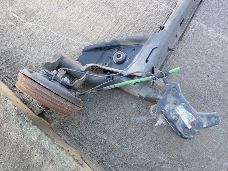 Recambio de puente trasero para renault clio iv life referencia OEM IAM   