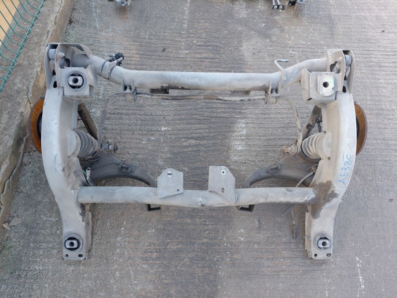 Recambio de puente trasero para renault scenic rx4 (ja0) dynamique referencia OEM IAM 7701473335  