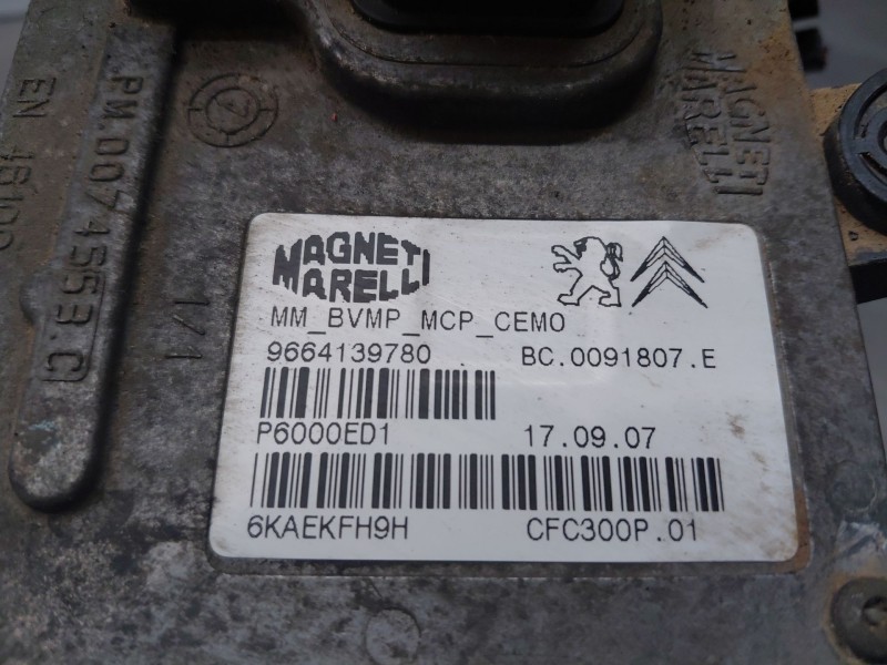 Recambio de centralita cambio automatico para citroën c4 grand picasso sx referencia OEM IAM 9664139780  