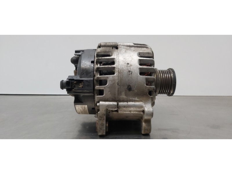 Recambio de alternador para volkswagen caddy furgón/kombi furgón bluemotion referencia OEM IAM 03L903023LX  
