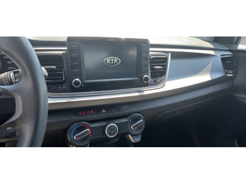 kia rio (yb) del año 2019