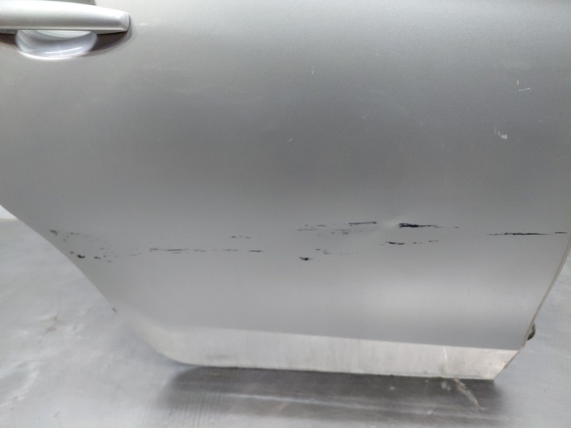 Recambio de puerta trasera derecha para opel corsa e design referencia OEM IAM   