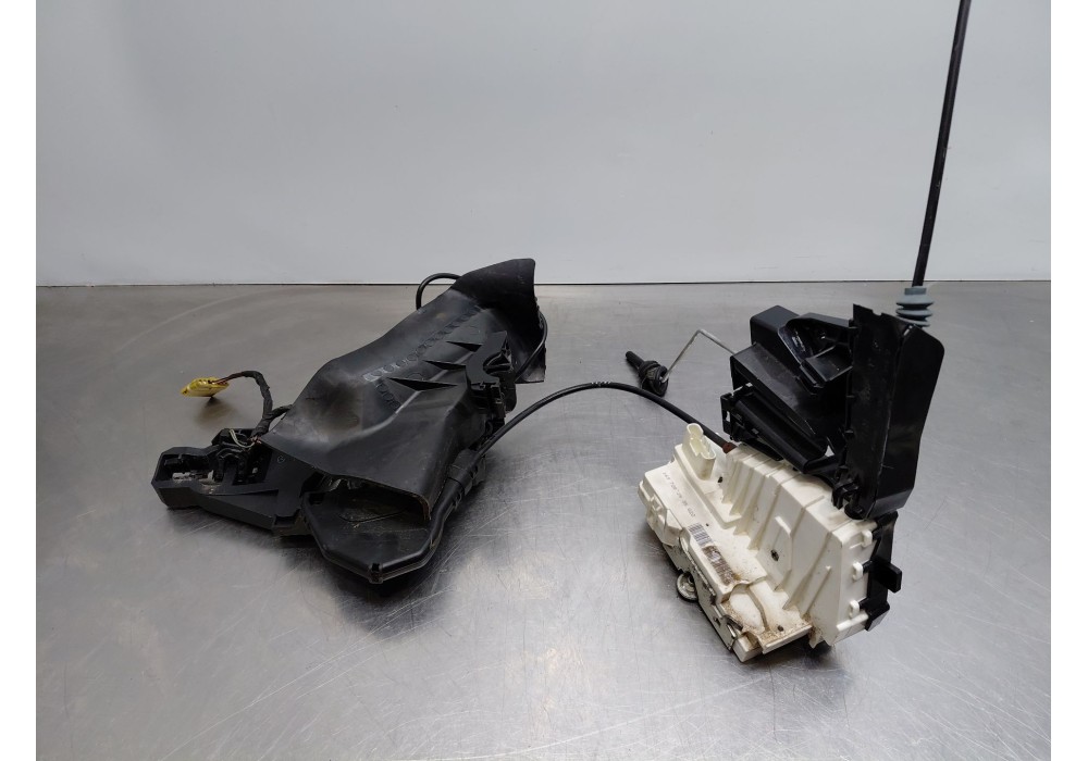 Recambio de cerradura puerta delantera derecha para mercedes-benz clase gl (x166) 450 grand edition referencia OEM IAM A16472020