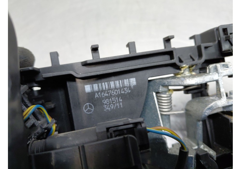 Recambio de cerradura puerta trasera derecha para mercedes-benz clase gl (x166) 450 grand edition referencia OEM IAM A1647303035