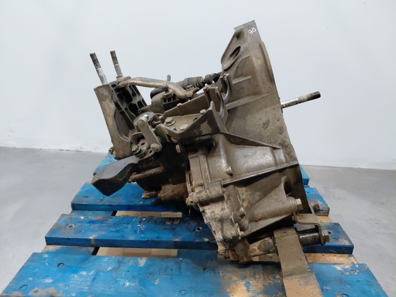 Recambio de caja cambios para peugeot bipper tepee active referencia OEM IAM 1611308180 20CP16 