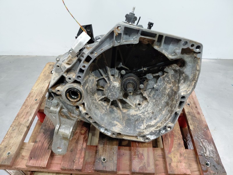 Recambio de caja cambios para nissan qashqai (j12) acenta referencia OEM IAM TL4169 320106980R 